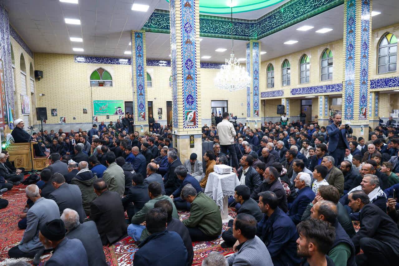 برگزاری یادواره شهدای بخشایش با حضور امام جمعه تبریز+ تصاویر برگزاری یادواره شهدای بخشایش با حضور امام جمعه تبریز+ تصاویر