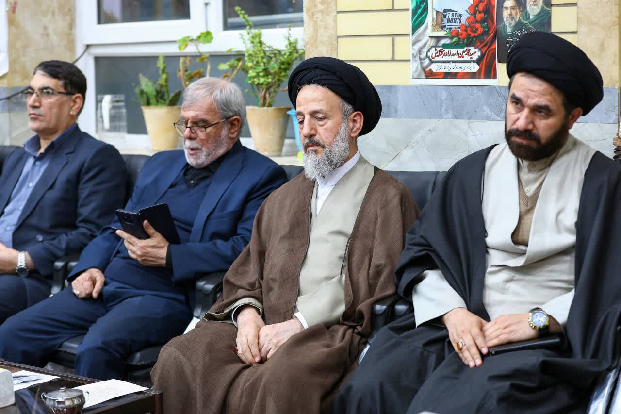 برگزاری یادواره شهدای بخشایش با حضور امام جمعه تبریز+ تصاویر برگزاری یادواره شهدای بخشایش با حضور امام جمعه تبریز+ تصاویر