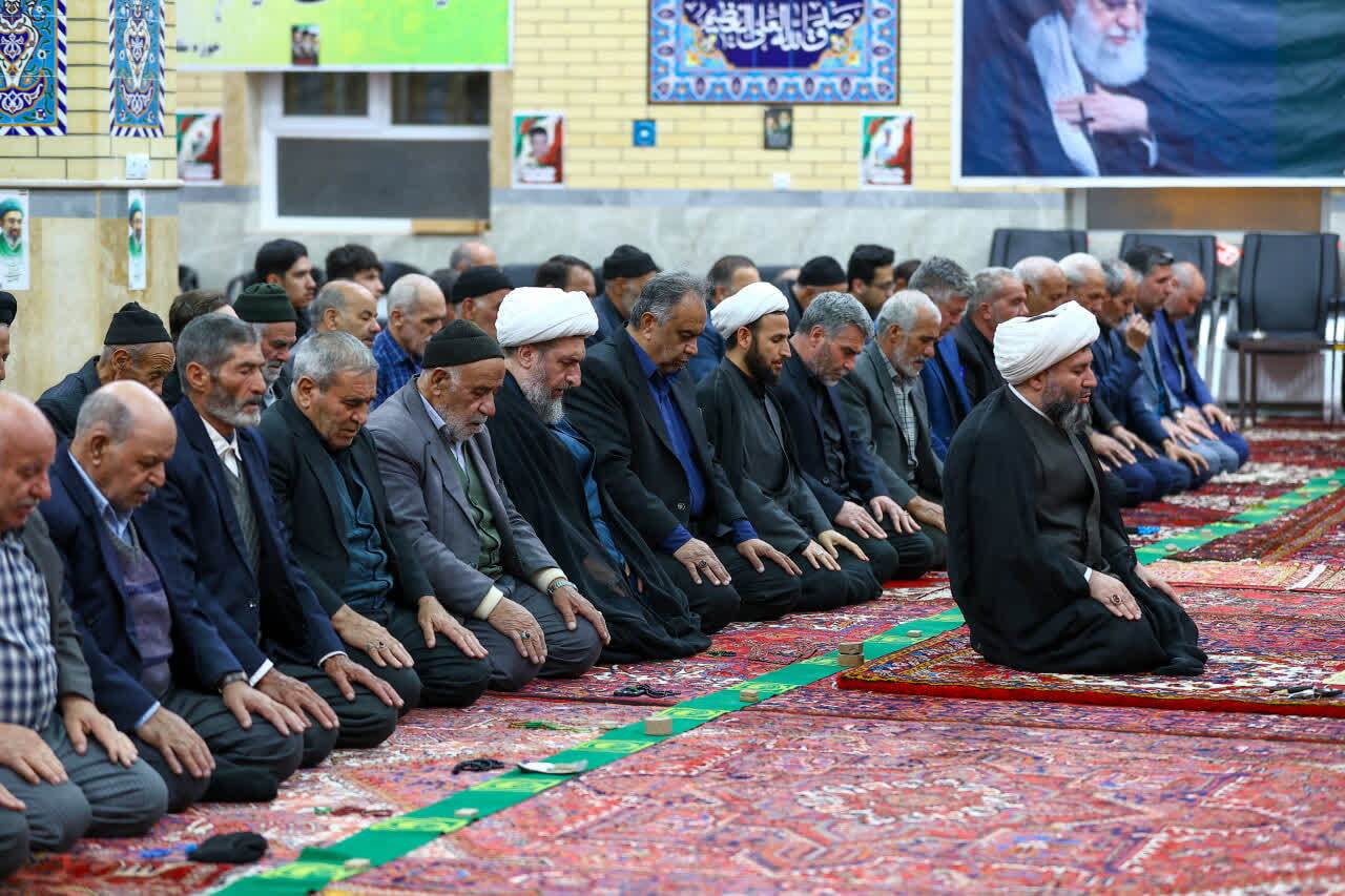 برگزاری یادواره شهدای بخشایش با حضور امام جمعه تبریز+ تصاویر برگزاری یادواره شهدای بخشایش با حضور امام جمعه تبریز+ تصاویر