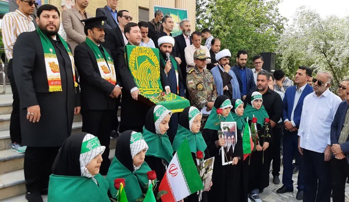 کاروان زیر سایه خورشید به دارالشهدای آران و بیدگل رسید+ عکس