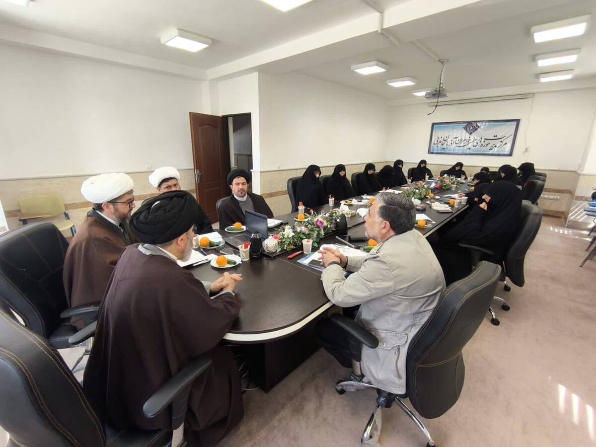 تأکید امام جمعه ارومیه بر جایگاه دعا در زندگی مؤمنانه و مدیریت+ تصاویر