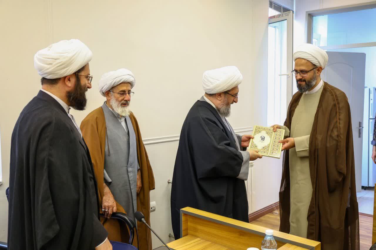 وحدت دلها در جامعه جلوهای از لطف الهی است+ تصاویر وحدت دلها در جامعه جلوهای از لطف الهی است+ تصاویر