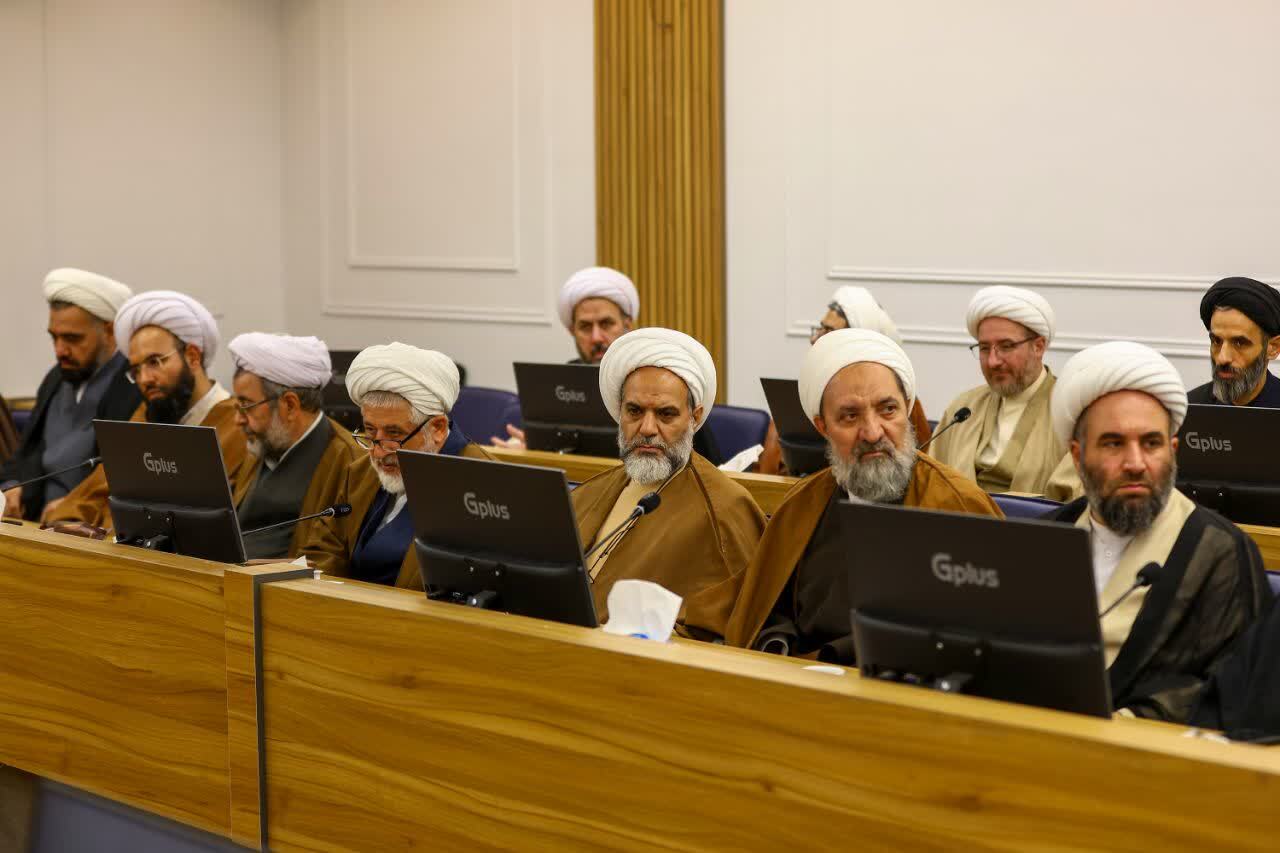 وحدت دلها در جامعه جلوهای از لطف الهی است+ تصاویر وحدت دلها در جامعه جلوهای از لطف الهی است+ تصاویر