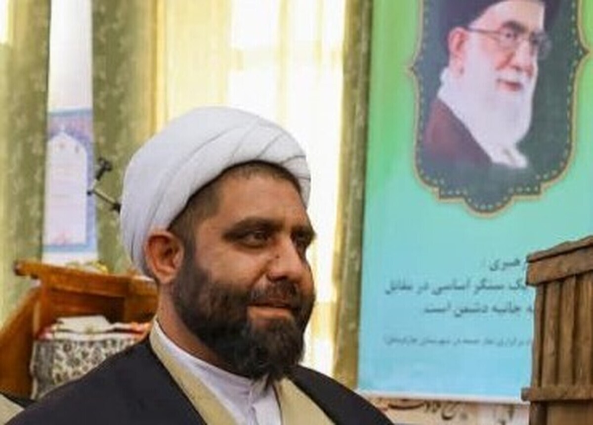 حوزه‌های علمیه باید به قرارگاه تولید اندیشه برای حل مسائل امت اسلامی تبدیل شوند