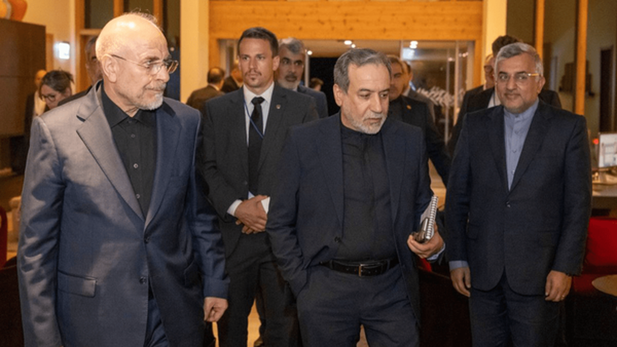 نشستی برای مطالبه تعهدات آمریکا در بورگن اشتوک سوئیس