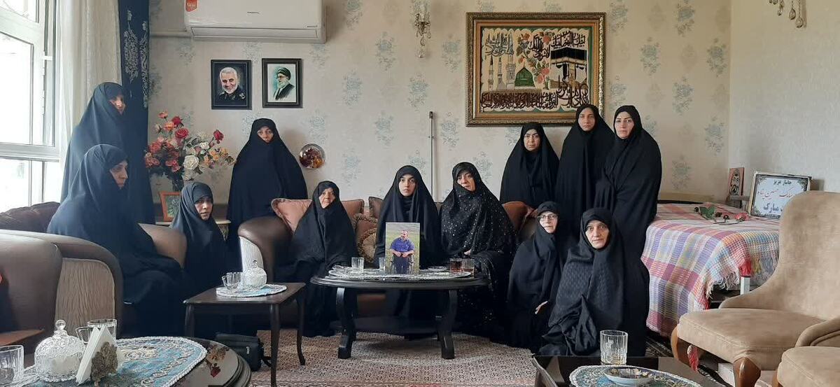 دیدار طلاب مرندی با خانواده جانباز شهیدپناهی