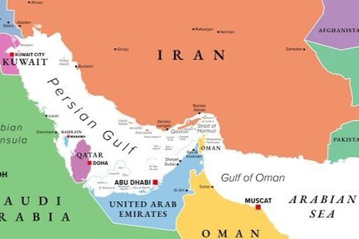 عبور ۲۵ فروند کشتی از تنگه هرمز با هماهنگی نیروی دریایی سپاه