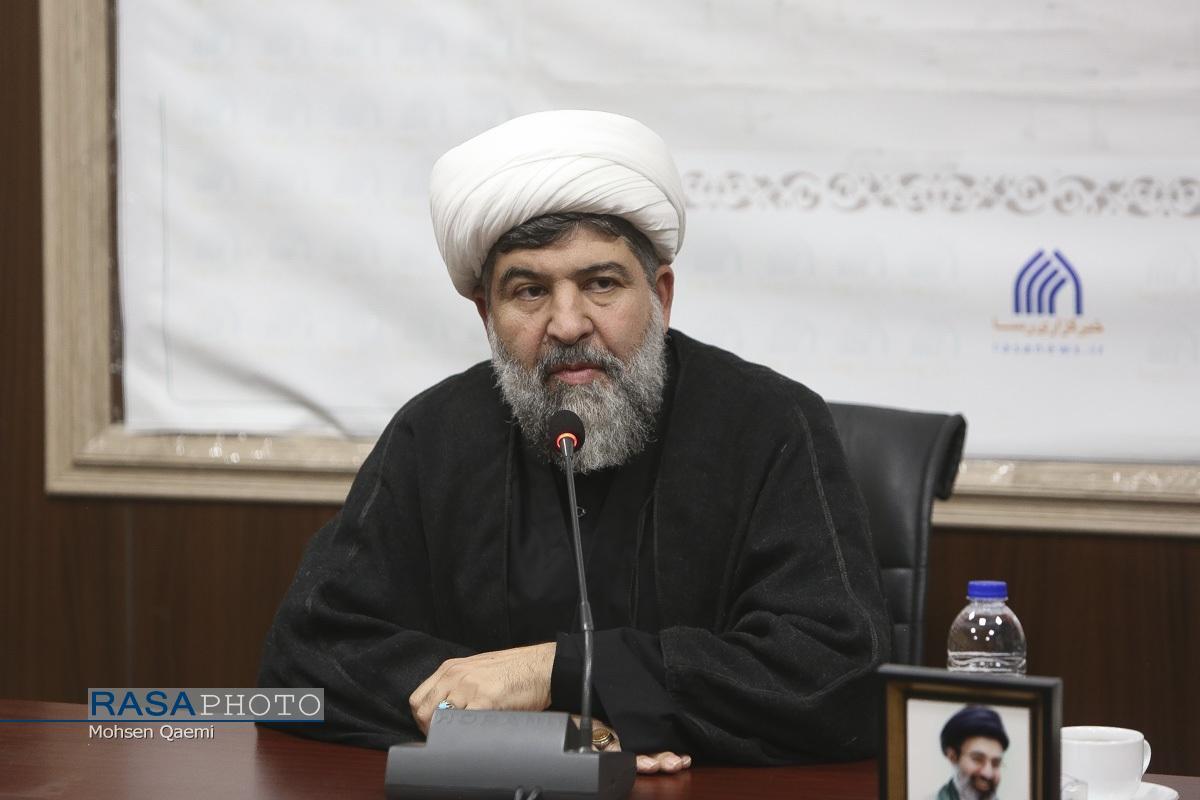 گزارشی از نشست تخصصی «الگوهای روایتگری در آیین تشییع امام شهید»