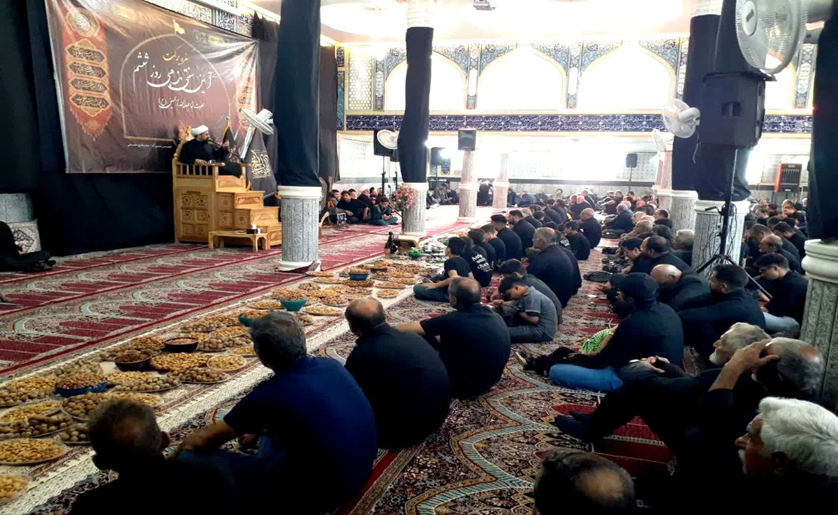 برگزاری آیین سنتی مذهبی سفره برکت شهر برزک