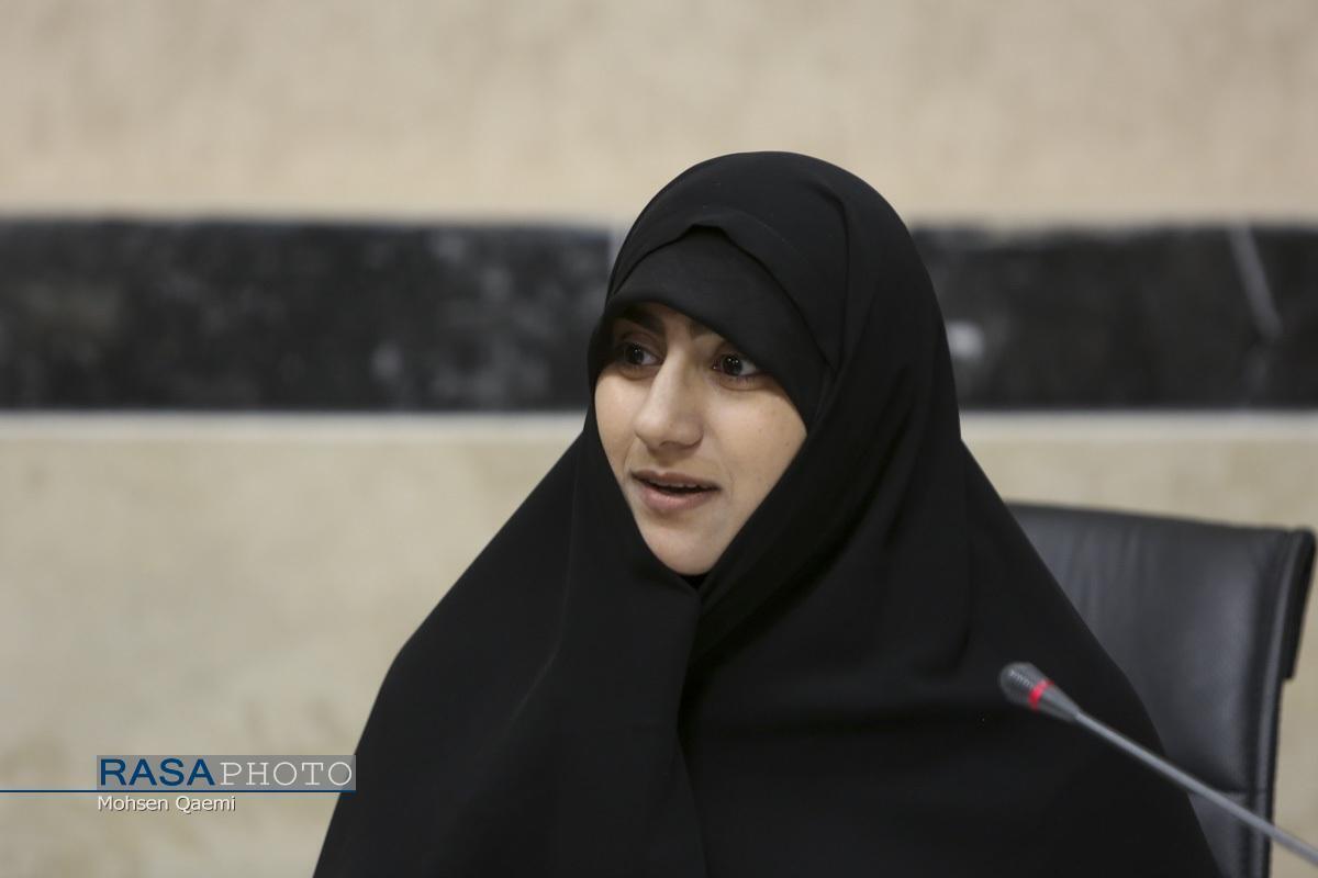 زن مسلمان در نگاه رهبر شهید انقلاب، ستون اصلی تمدن‌سازی اسلامی است