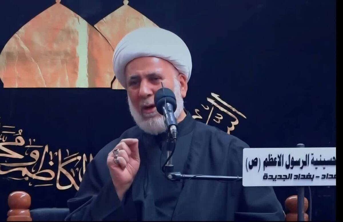 شهید آیت الله خامنه‌ای پرچم عزت اسلام را برافراشته کردند
