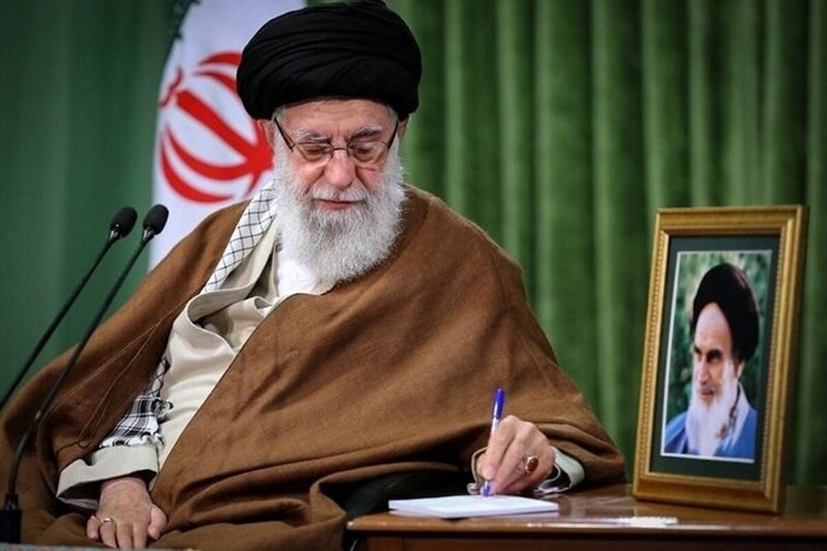 مردی که «ن والقلم و ما یسطرون» را معنا کرد