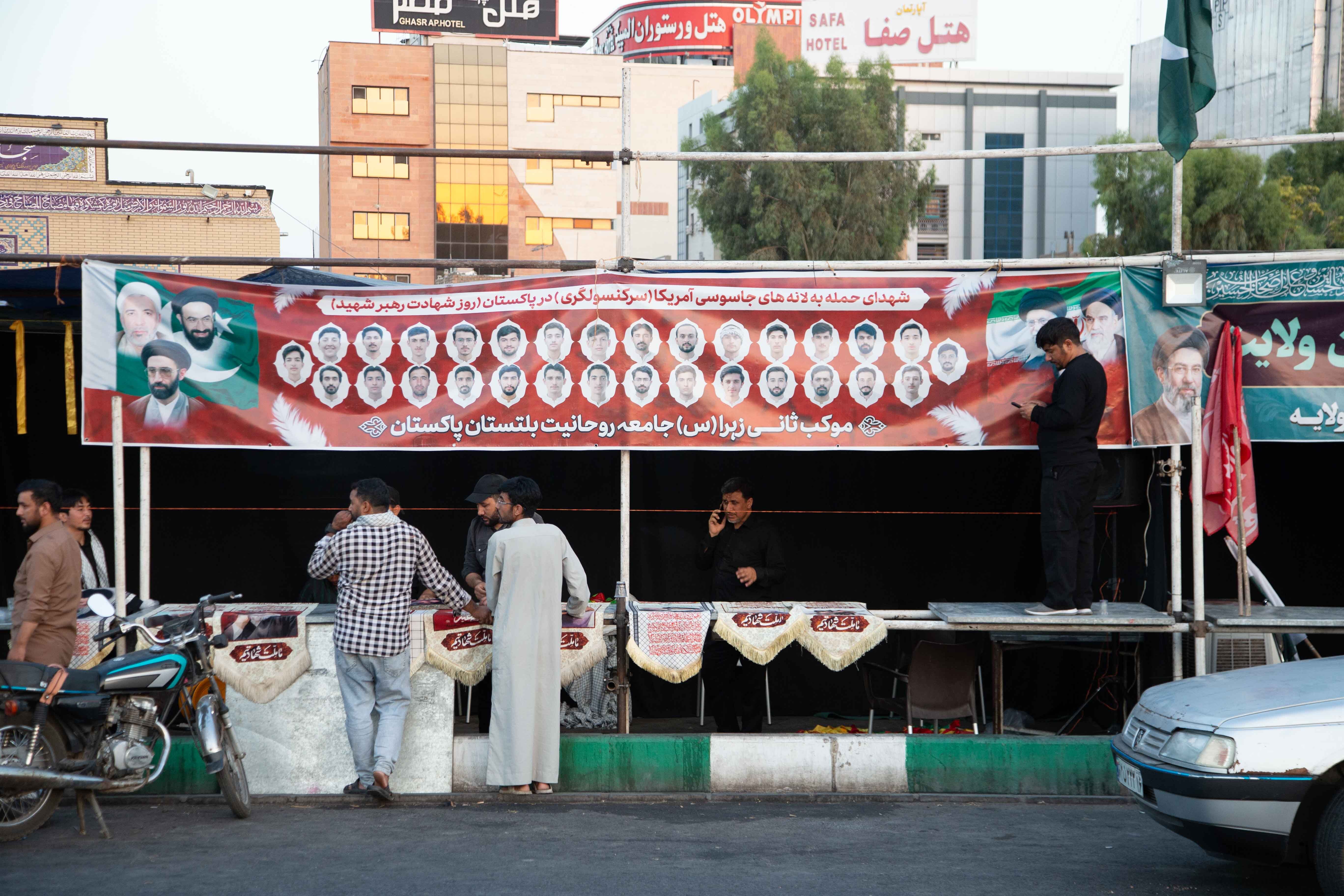 قم در آمادهباش کامل برای بدرقه تاریخی رهبر شهید قم در آمادهباش کامل برای بدرقه تاریخی رهبر شهید