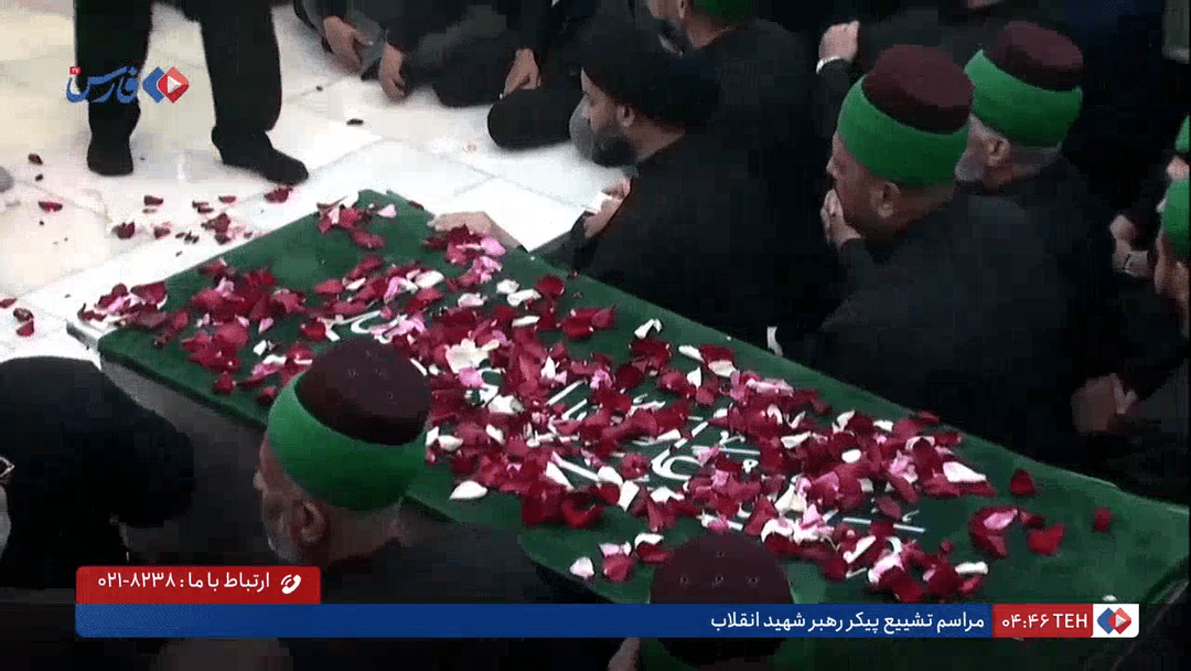 م/ پایان مراسم 7 ساعته تشییع پیکر رهبر شهید انقلاب در کربلا م/ پایان مراسم 7 ساعته تشییع پیکر رهبر شهید انقلاب در کربلا