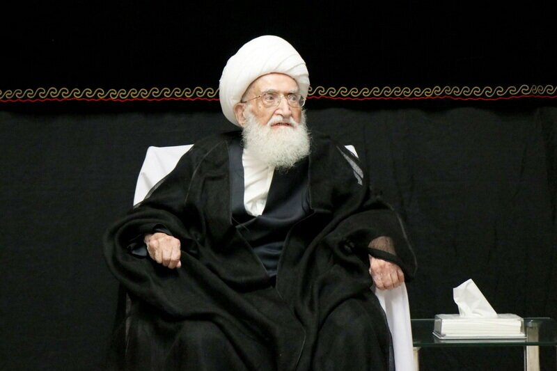 مراسم روز تاسوعا با حضور مراجع تقلید برگزار شد