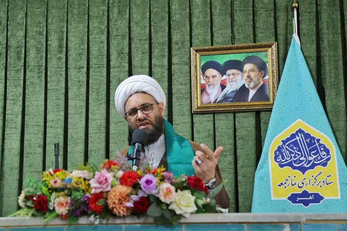 حفظ وحدت ملی مهم‌ترین راهبرد کشور در برابر دشمن است