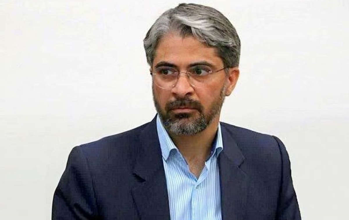 لزوم استمرار فضای تشییع تا سالگرد برای مقابله با هجمه دشمن