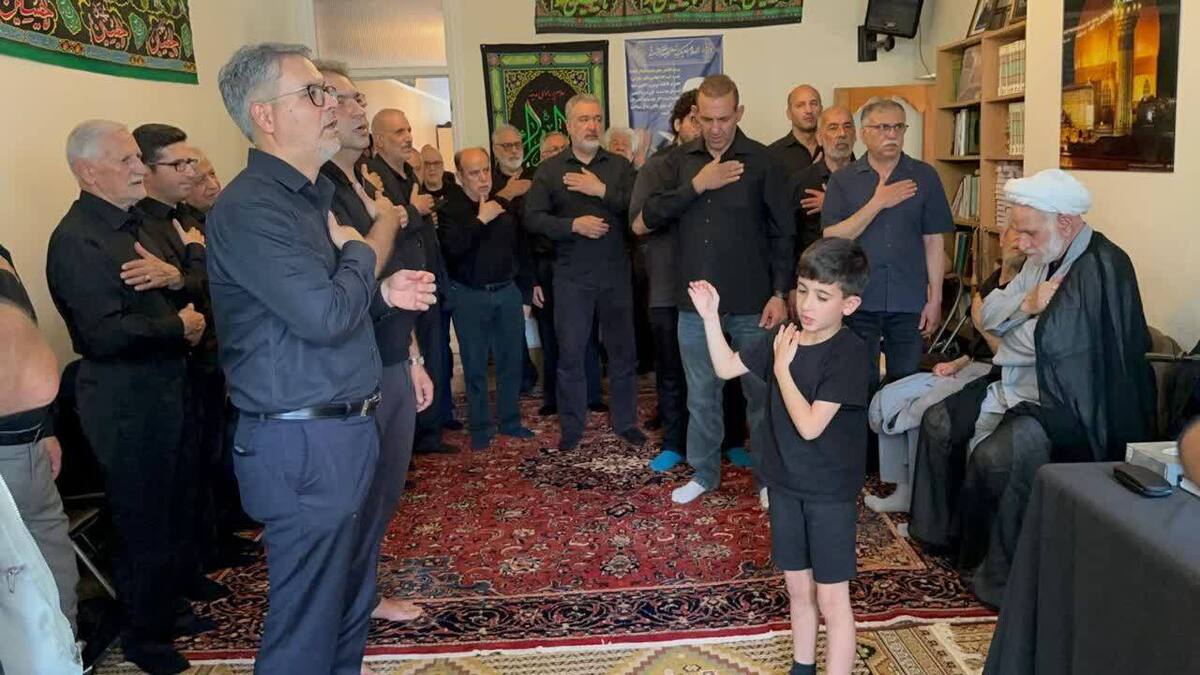 مراسم سوگواری حضرت سیدالشهدا در دفتر آیت‌الله فاضل لنکرانی در لندن
