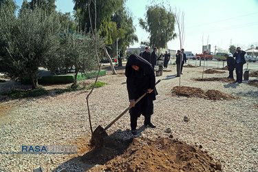 آئین درختکاری خانوادگی طلاب