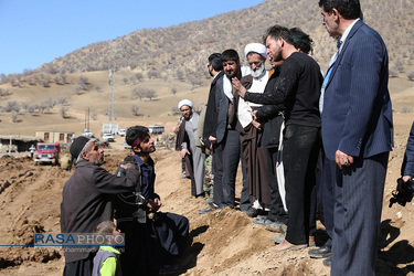 سفر حجت الاسلام والمسلمین نکونام نماینده ولی فقیه در استان چهارمحال و بختیاری به روستای چین