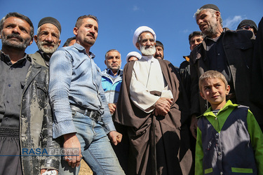 سفر حجت الاسلام والمسلمین نکونام نماینده ولی فقیه در استان چهارمحال و بختیاری به روستای چین