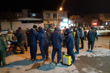 ضدعفونی اماکن عمومی شهر کرمان توسط گروه جهادی سفیران سلامت حاج قاسم