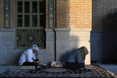 حال و هوای مسجد مقدس جمکران در روز عرفه