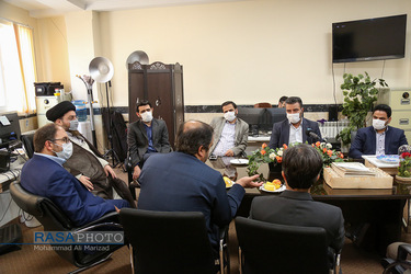 حضور اعضای خانه مطبوعات استان قم در خبرگزاری رسا به مناسبت روز خبرنگار