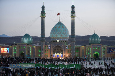 جشن بزرگ شب نیمه شعبان در مسجد مقدس جمکران