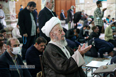 حضور حضرت آیت الله مکارم شیرازی در مسجد مقدس جمکران