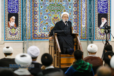 عزاداری روز شهادت حضرت امام محمد باقر (علیه السلام) در دفتر رهبری در قم