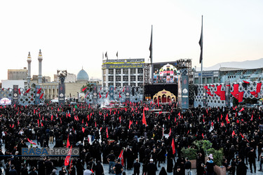 وداع با پیکر شهدا مدافع حرم در میدان امام حسین (ع) تهران