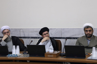 نشست هم‌اندیشی اساتید جوان سطوح عالی با دبیر شورای عالی حوزه‌های علمیه