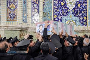 تشییع پیکر شهید خادم الرضا و همراهان شهیدش در مشهد