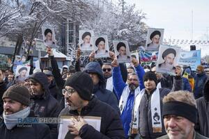 راهپیمایی پرشکوه ۲۲ بهمن در مشهد