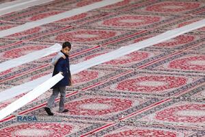 سفره افطاری حرم حضرت فاطمه معصومه (سلام‌الله‌علیها) در ماه مبارک رمضان