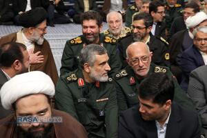 دیدار مسئولان نظام با رهبر معظم انقلاب