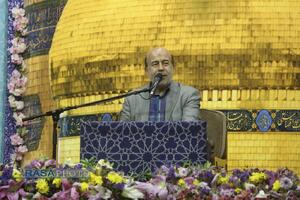 مراسم یادبود جان‌باختگان حادثه بندر شهید رجایی