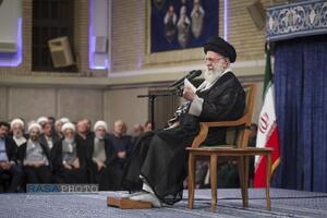 مراسم بزرگداشت شهید رئیسی و شهدای خدمت با حضور رهبر انقلاب
