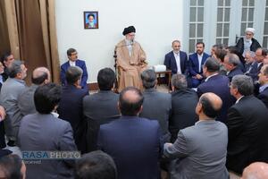 دیدار وزیر کشور و استانداران با رهبر معظم انقلاب