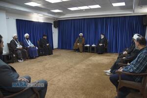 دیدار مدیرعامل  و دبیران خبرگزاری رسا با حجت‌الاسلام والمسلمین سیدهاشم الحیدری از فرماندهان جبهه مقاومت