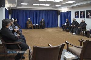 دیدار مدیرعامل  و دبیران خبرگزاری رسا با حجت‌الاسلام والمسلمین سیدهاشم الحیدری از فرماندهان جبهه مقاومت