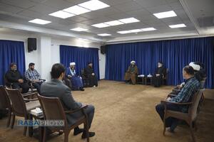 دیدار مدیرعامل  و دبیران خبرگزاری رسا با حجت‌الاسلام والمسلمین سیدهاشم الحیدری از فرماندهان جبهه مقاومت