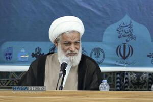 دورمین روز از اولین اجلاسیه سراسری ایمان و امید امام خمینی (ره) در اندیشه امام خامنه‌ای