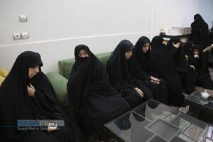 حضور آیت الله محمدی عراقی در منزل سردار شهید اسماعیل شاکری