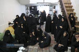 حضور آیت الله محمدی عراقی در منزل سردار شهید اسماعیل شاکری