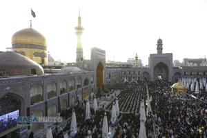 آیین اذن عزا و تعویض پرچم حرم مطهر رضوی در آغاز ماه محرم