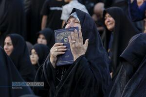آیین اذن عزا و تعویض پرچم حرم مطهر رضوی در آغاز ماه محرم