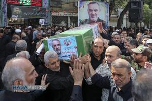 تشییع پیکر پاک سرلشکر شهید حاج محمدحسن محققی در تهران