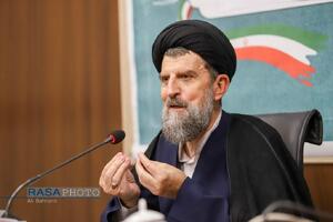 نشست تبیینی آیات مقاومت و دفاع در قرآن